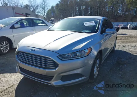 2014 Ford Fusion Se z USA, uszkodzony, nr VIN 3FA6P0H71ER187401